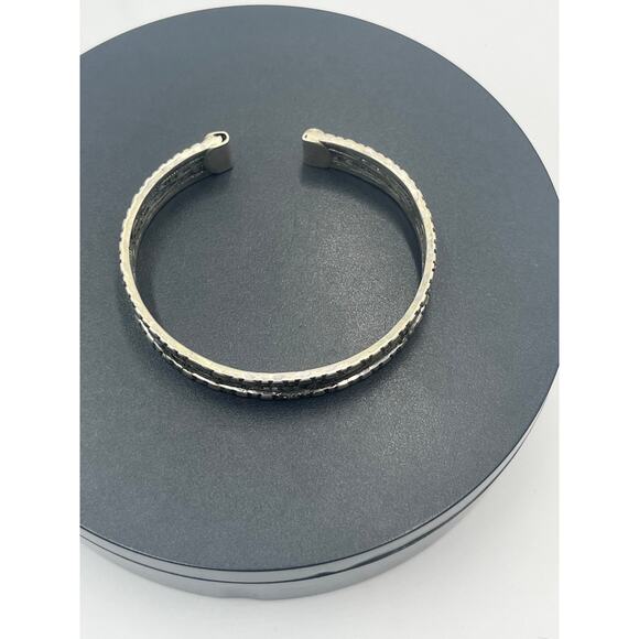 Sterling Silver Signed Open Filigree Nugget Border Cuff Bracelet 31 grams, 7.5” - Picture 11 of 11